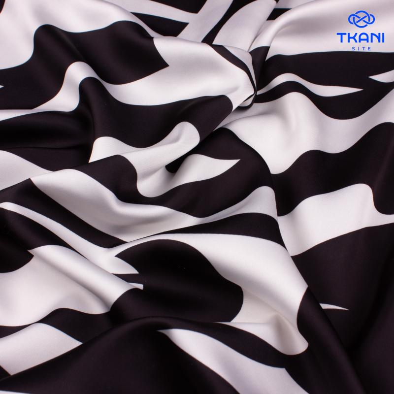 1786. Тяжелый Армани. Принт.