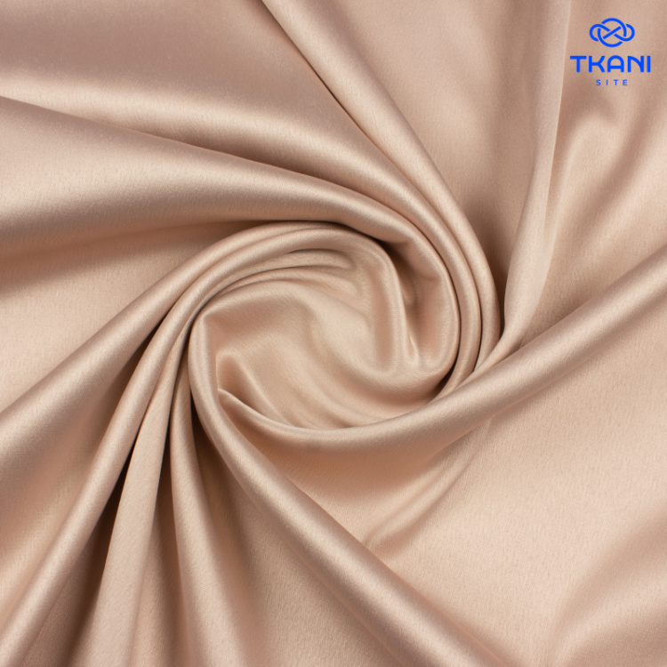 1799. Костюмно-плательный Атлас. Крем де пеш.