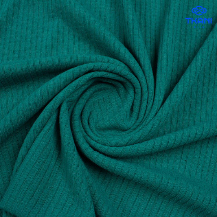 1830. Трикотажное полотно. Лапша. Великолепная бирюза.