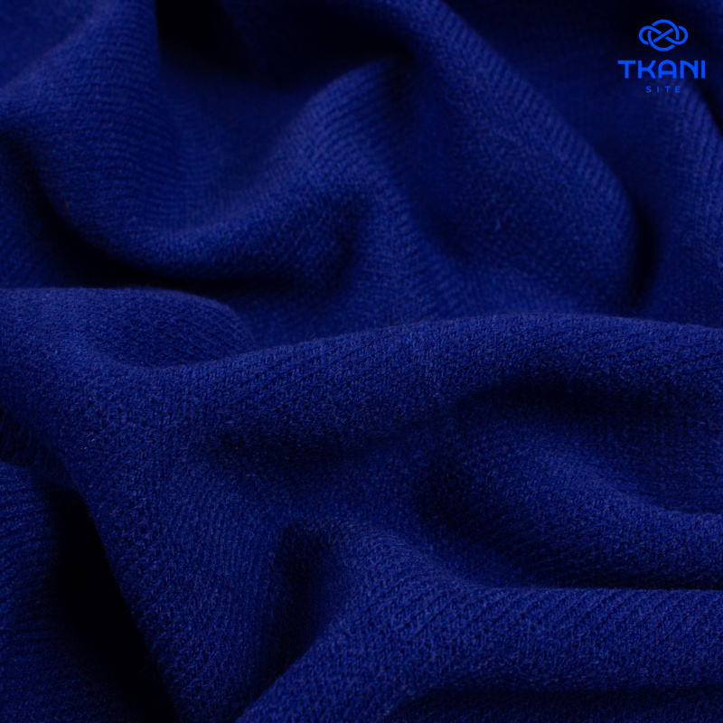 1833. Трикотажное полотно. Имитация ручной вязки.