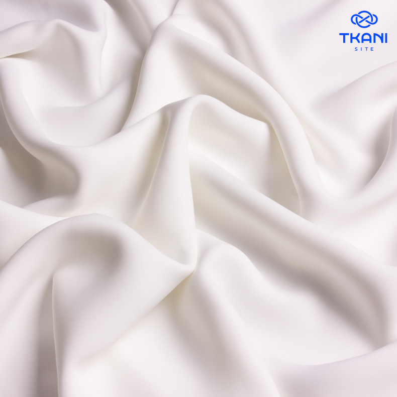 1943. Плательная. Miu Miu. Белый. от Tkani.site