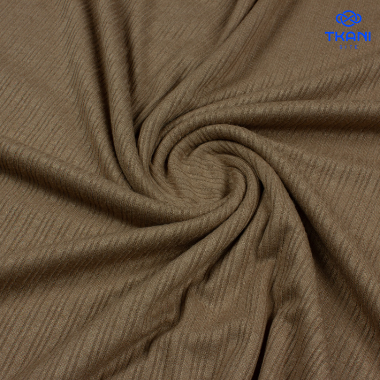 3075. Трикотажное ролотно. Лапша. Вискоза. Миндаль