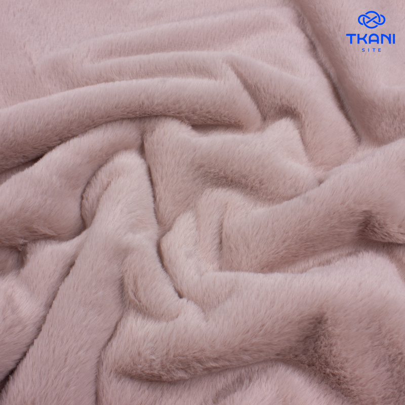 3100. Искусственный мех кролика. Имитация дубленки