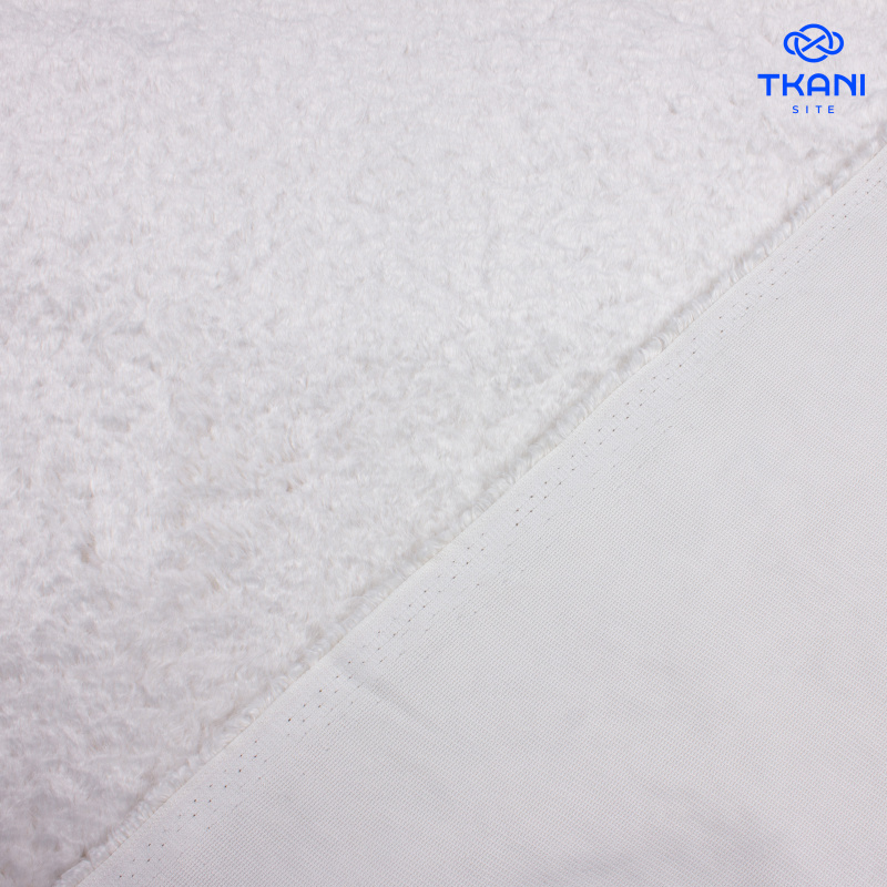 3102. Искусственный мех. Имитация козлика