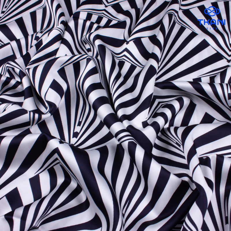 3227. Конкурс!!!  Тяжелый Армани. Принт. Уценка!!!