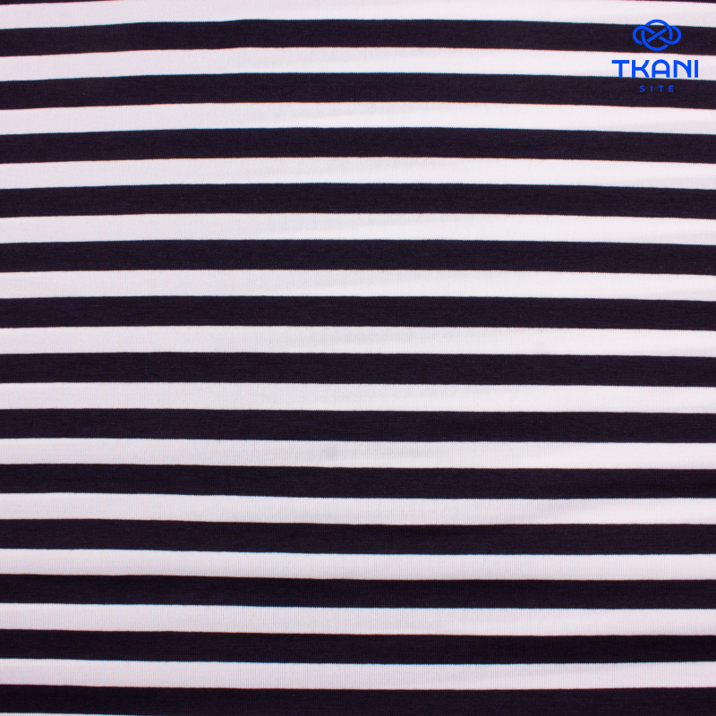 5028. Кулирная гладь. В полоску.