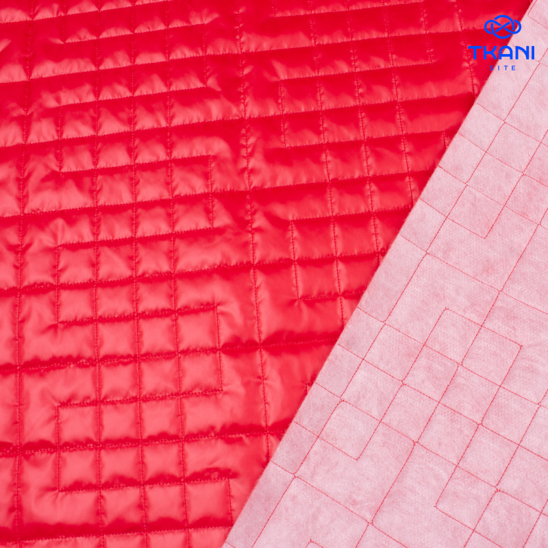 5033. Курточная стежка на синтепоне. Красный.