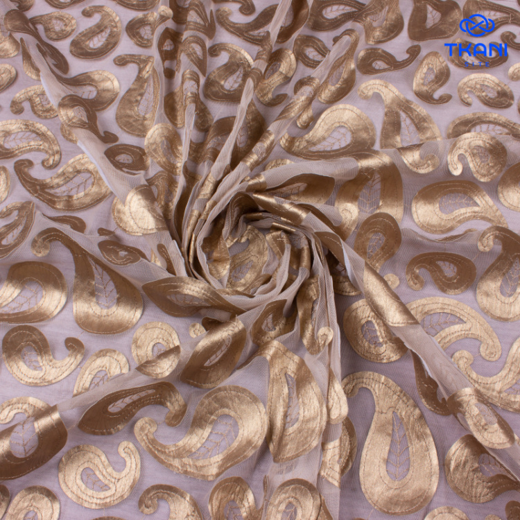 3500. Аппликация из экокожи на фатине