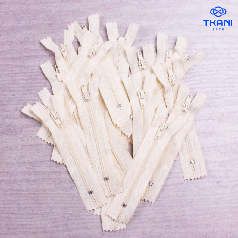 3614. Молнии короткие 10см. 20шт. Цена за упаковку. от Tkani.site