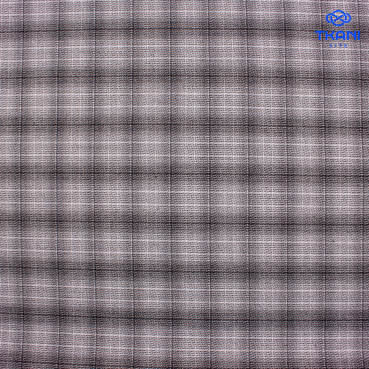 3749. Костюмная поливискоза. В клетку - фото 1