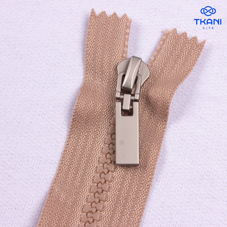 3876. Молния. 14см. Бежевый. (Цена за 1шт) - фото 1