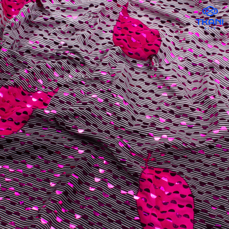 4108. Трикотажное полотно. Масло. В полоску. Пайетки. - фото 2