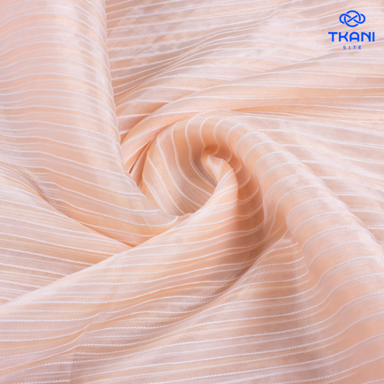 4304. Портьерная органза с утяжелителем