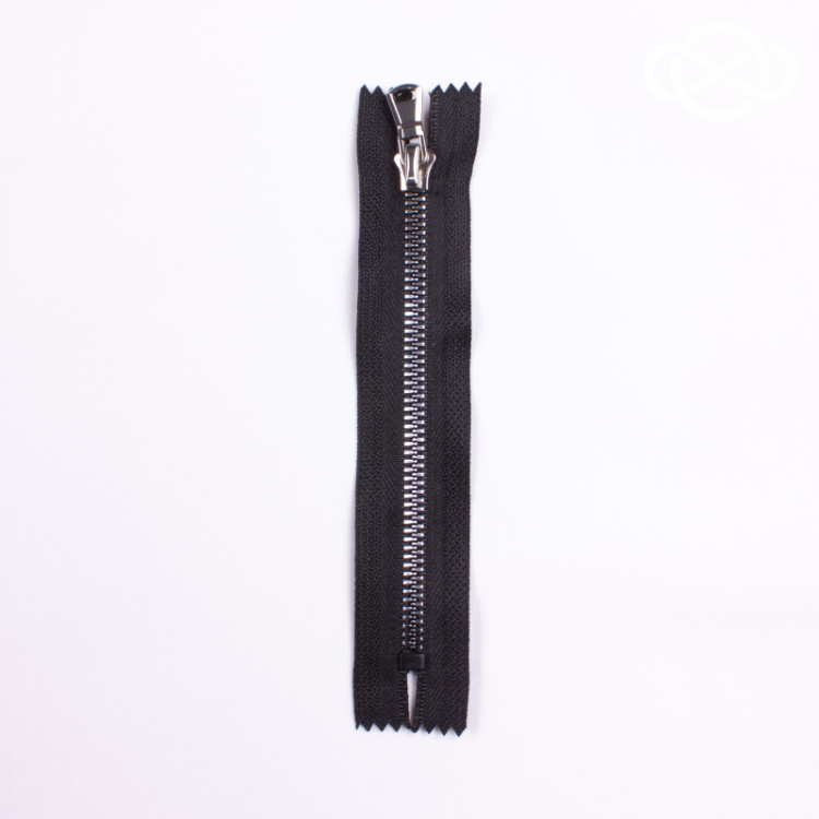 4310. Молния. 14см (Цена за 1шт)