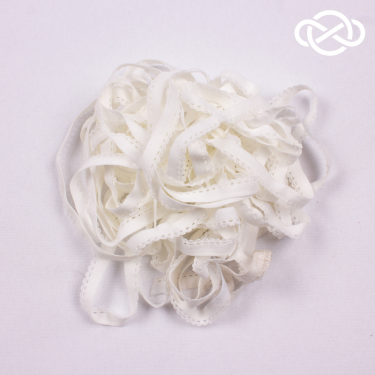 4986. Резинка бельевая декоративная 1см*10м (цена за упаковку)