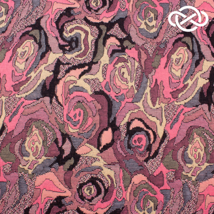 7631. Трикотажное полотно. Двухслойное пике . Жаккард.