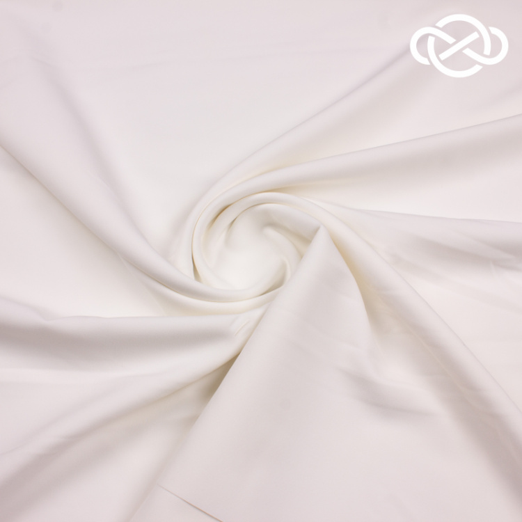 7672. Плательная. Барби. Молочный.