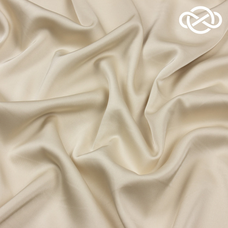 10050. Искусственный шелк. Армани. Сливочный крем. Уценка!!! - фото 1