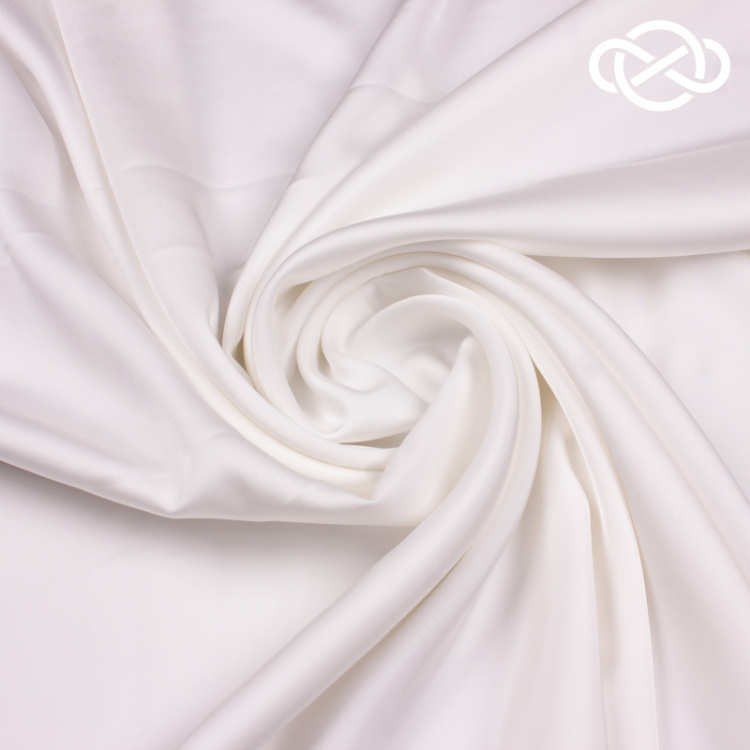 10051. Двойной Армани. Молочный