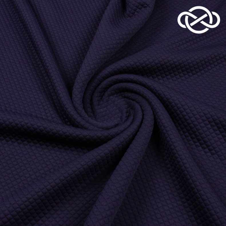 10092.  Трикотажное полотно. Капитоне. Черный от Tkani.site