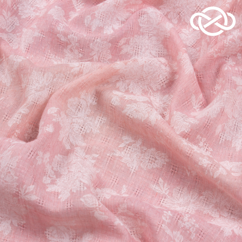 10224. Батист с мережками. Принт от Tkani.site