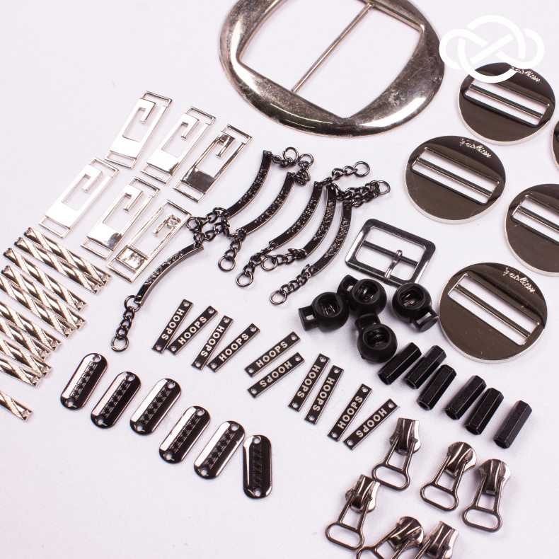 10470. Набор фурнитуры. Цена за набор от Tkani.site