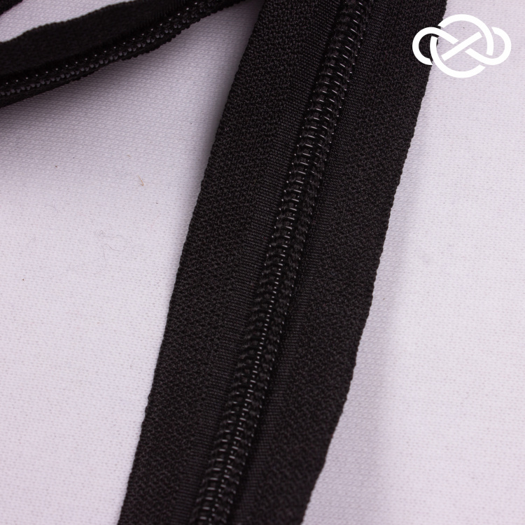 10473. Молния рулонная. 5 метров. Цена за упаковку - фото 1