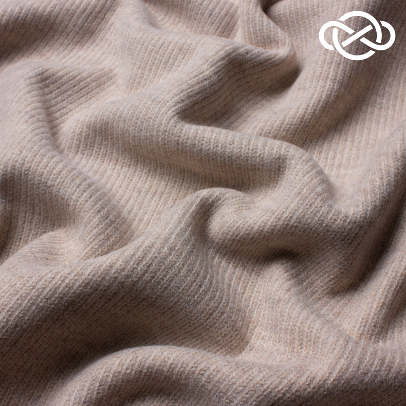 10564. Трикотажное полотно. Имитация ручной вязки на дублерине от Tkani.site