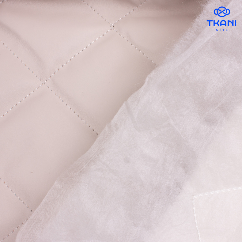 2033. Экокожа. Стежка на синтепоне от Tkani.site