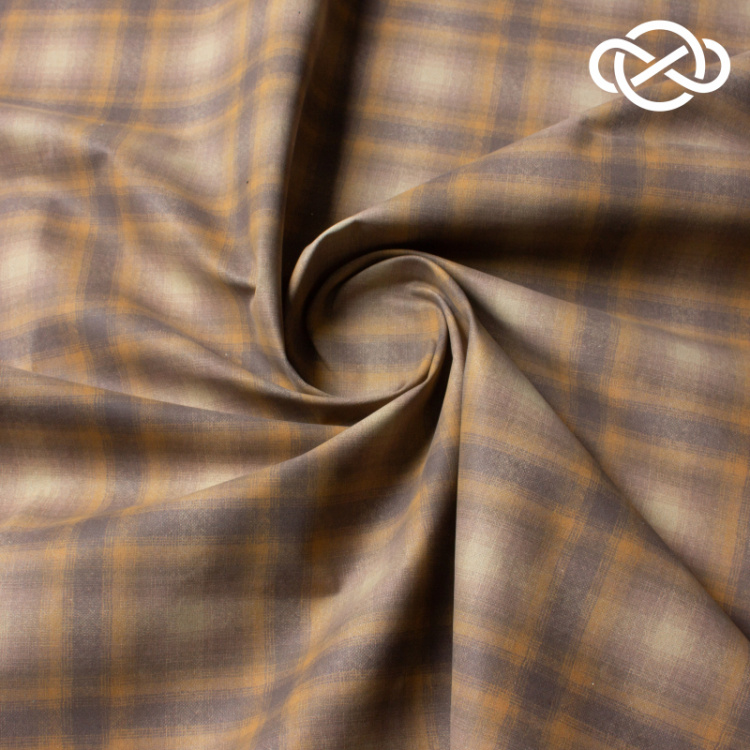 11440. Кожа натуральная. Burberry.  Италия. Размер полотна в среднем 210кв.дм