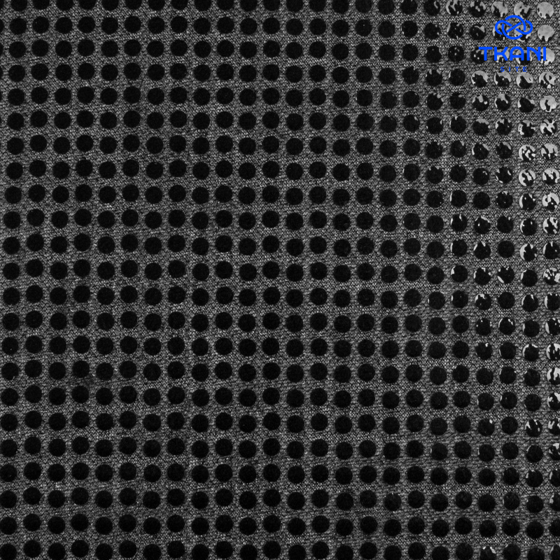 1045. Пайетки на сетке.