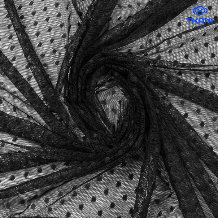 78529. Мягкая сетка с мушками. Черный.