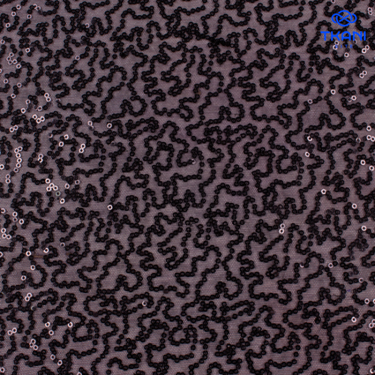 78522. Пайетки на сетке. Черный.