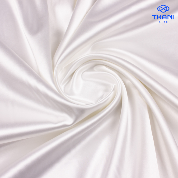 1264. Плательный атлас. Молочный.