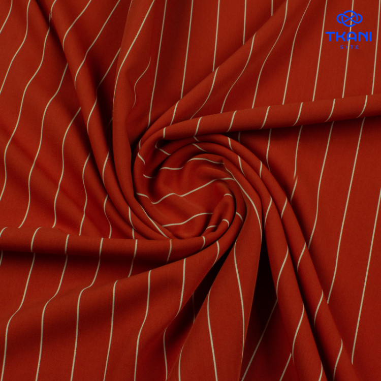 1332. Костюмно-плательная. В полоску.