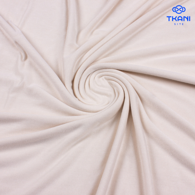 1362. Кулирная гладь. Молочный. Уценка!!!