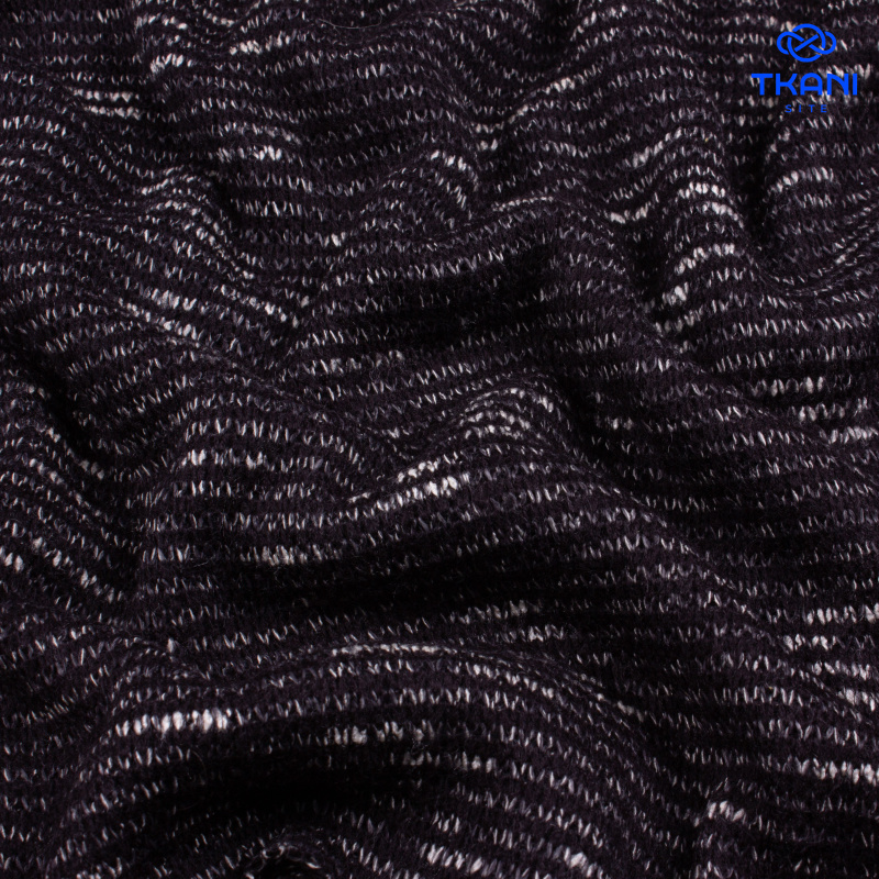 2329. Трикотажное полотно. Имитация ручной вязки