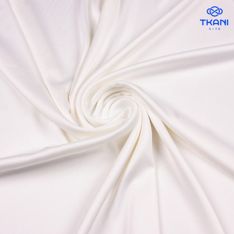 1392. Искусственный шелк. Армани. Молочный.