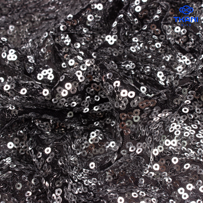 73150. Пайетки на фатине. Серебро.