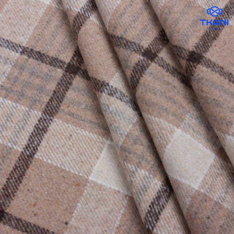 1411. Костюмная. Фланель. В клетку.