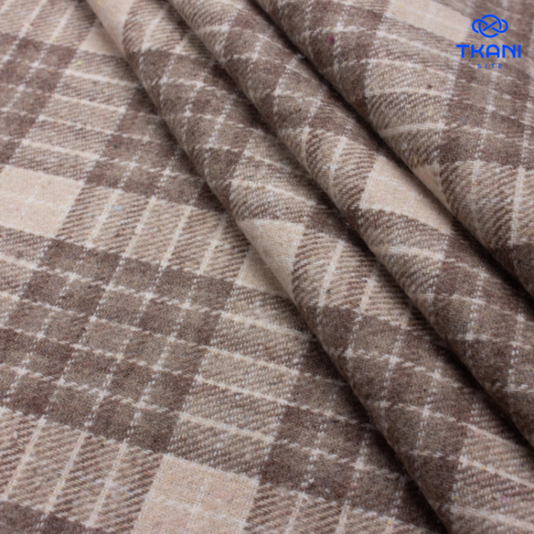 1416. Костюмная. Фланель. В клетку.