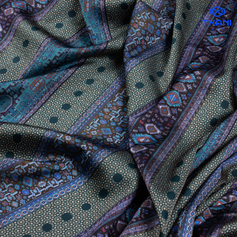 1431. Искусственный шелк. Армани. Цифровая печать.