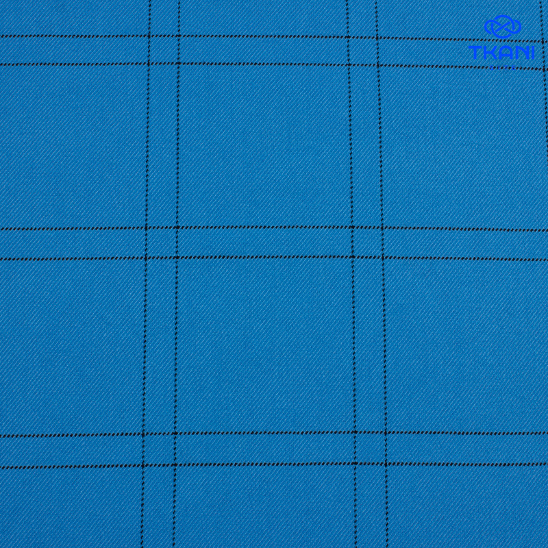 1501. Костюмная поливискоза. В клетку.