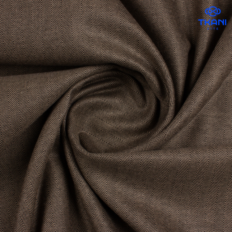 1502. Костюмная поливискоза. В елку.