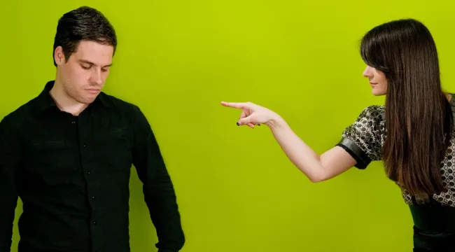 А не спеть ли мне песню о любви?