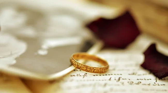 Кольцо здесь не ради вас