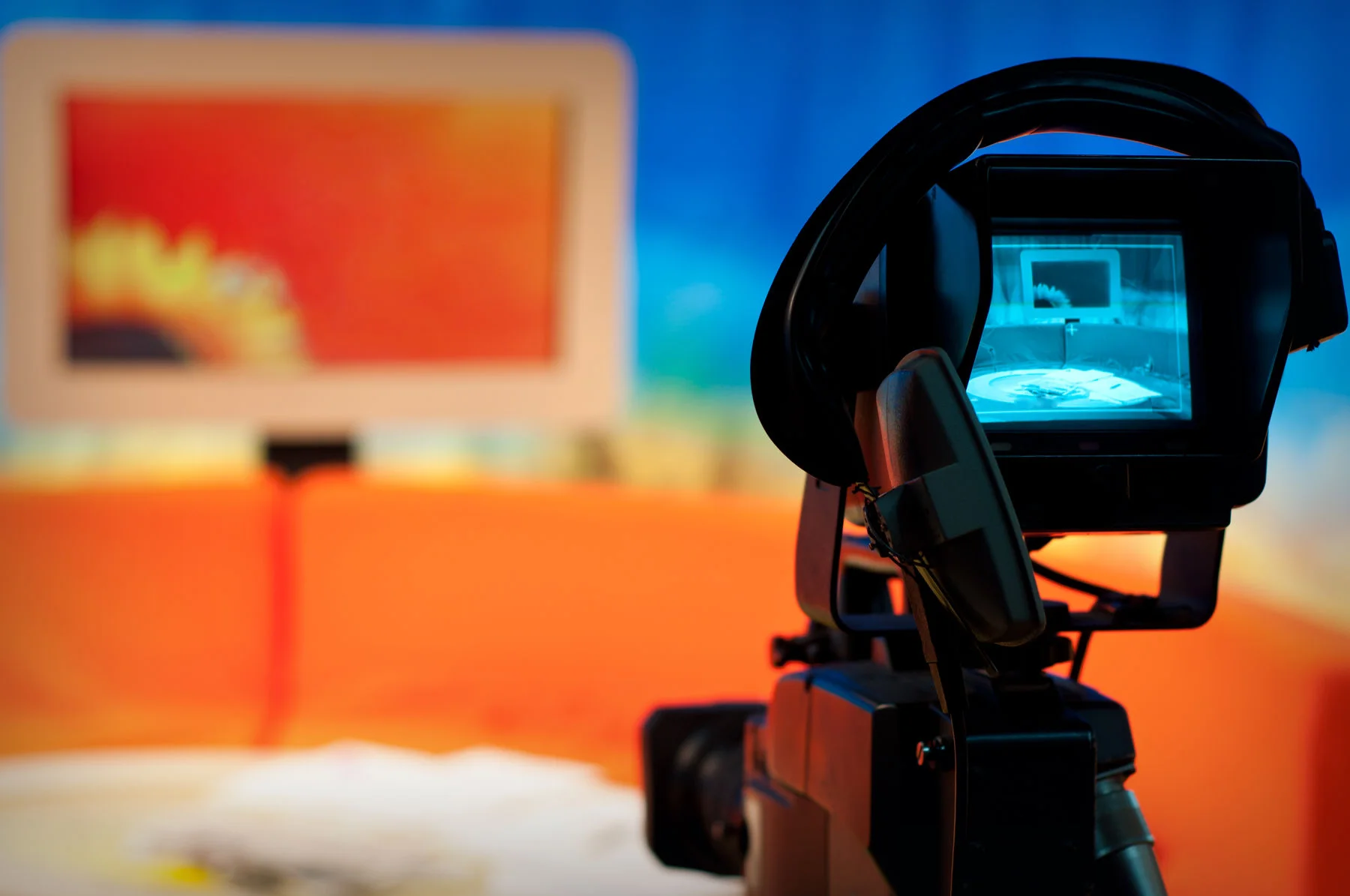 Встретились однажды баптист, адвентист и лютеранин