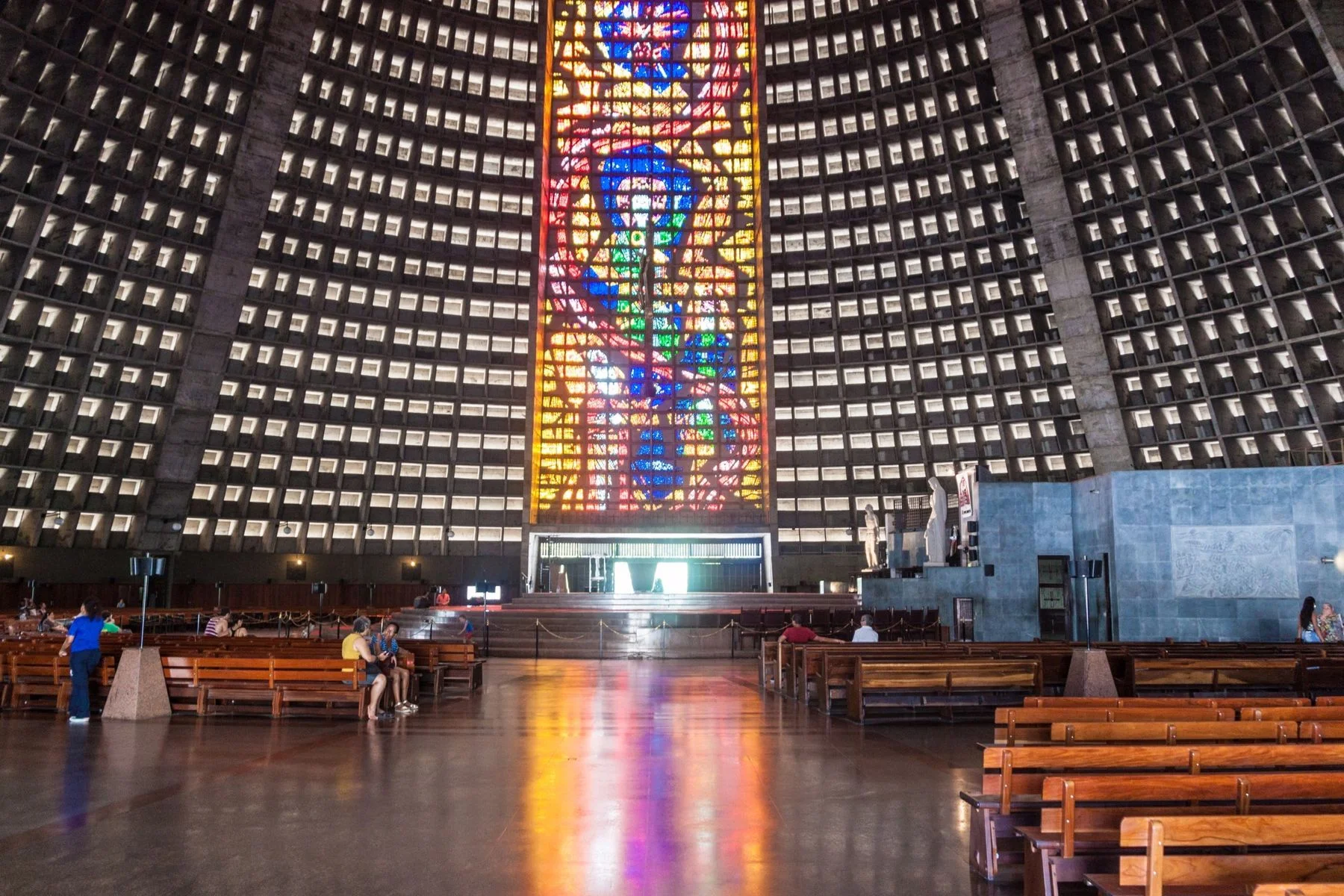 Поклонение: Мифы контекстуализации