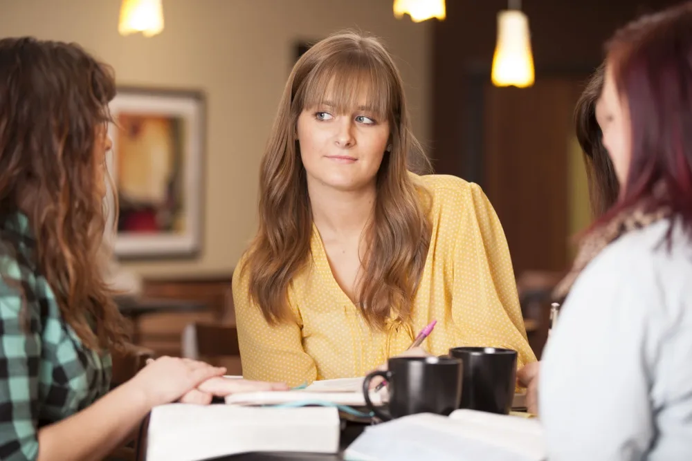 Как совместить изучение Библии и молитву