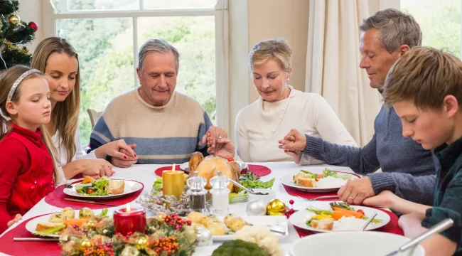 Как благовествовать своей семье во время праздников
